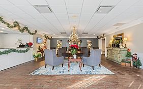 John Carver Inn & Spa